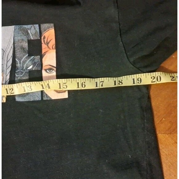 Marvel Graphic T-Shirt Women’s Large Short Sleeve Superhero Comic Logo Tee MCU - Picture 4 of 5